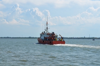 khan truong tim kiem mot thuyen vien mat tich tren bien