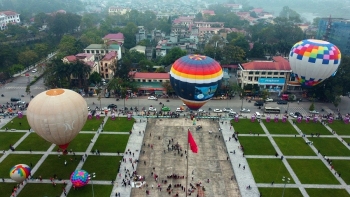 du lich tuyen quang suc song moi tu thu do khang chien