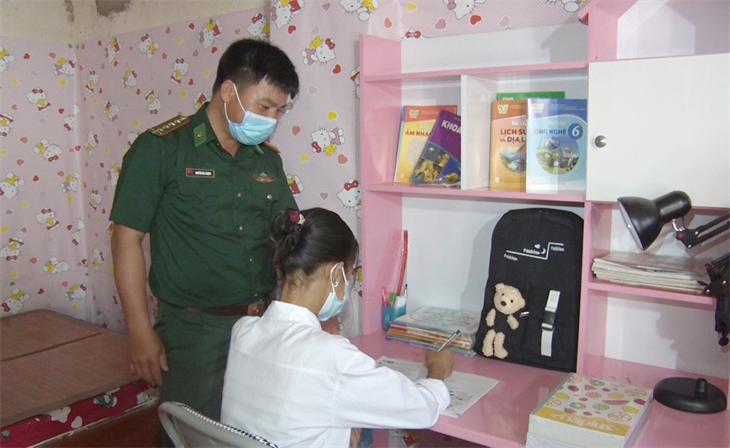 Thắp sáng ước mơ cho trẻ em nghèo nơi biên giới