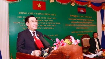 minh chung song dong cho moi quan he huu nghi gan bo viet nam campuchia