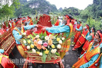 den noi lam va le hoi truyen thong thanh quy minh dai vuong