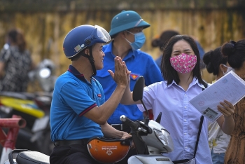 nhieu thi sinh trung tu de thi ngu van dat nuoc