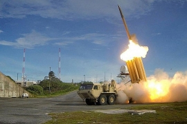 Lo tên lửa Mỹ 'thọc sườn', Trung Quốc liên tục đe nẹt Nhật Bản