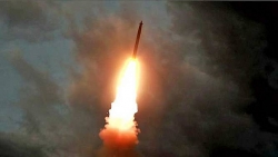 Triều Tiên phóng tên lửa 3 lần trong 1 tuần, quân đội Hàn Quốc sẵn sàng chiến đấu