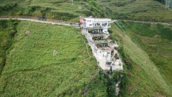 Vụ đèo Mã Pí Lèng: Điểm dừng chân biến thành công trình “khủng” 7 tầng