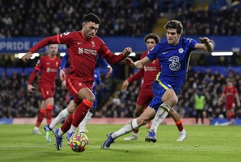 kovacic lap sieu pham chelsea cam hoa liverpool tren san nha
