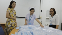Trao tặng 250.000 khẩu trang kháng khuẩn cho các bệnh viện tại TP. Hồ Chí Minh và các tỉnh lân cận