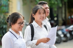 Quảng Bình là tỉnh đầu tiên không tổ chức thi tuyển lớp 10 công lập vì Covid-19
