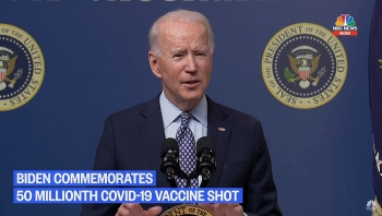 Tổng thống Biden đánh dấu 50 triệu liều vắc xin được tiêm nhưng vẫn còn "một chặng đường dài phía trước"