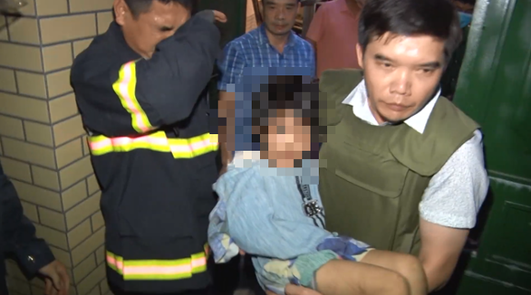 Bắt người bố bạo hành dã man con gái 6 tuổi ở Bắc Ninh