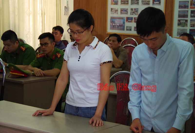 Vì sao 2 bác sĩ tại Trường trung cấp Y tế tỉnh Hà Giang bị khởi tố?