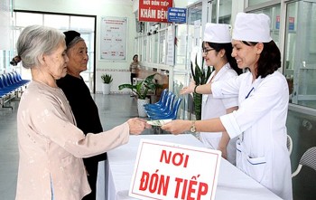 thi diem kham chua benh bao hiem y te bang can cuoc cong dan gan chip
