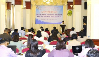 cap nhat kien thuc ve quyen con nguoi cho can bo phong vien bao chi