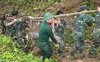 bao dam quyen cho nan nhan bom min la uu tien cua viet nam