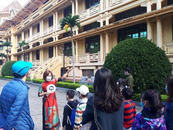 tour bo hanh kien truc phap trong long ha noi lan gio moi cua du lich thu do
