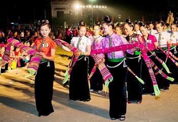 nghe thuat xoe thai duoc unesco vinh danh cung co va nang cao suc manh mem viet nam