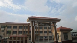 tp hcm hoc sinh lop 6 ngat xiu roi tu vong trong truong hoc