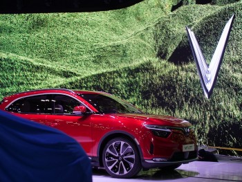 ces 2022 tran ngap hinh anh cua hang xe den tu viet nam vinfast