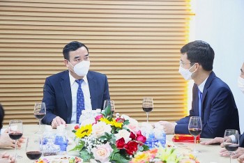 da nang khoi phuc chuyen bay va hoat dong du lich tu thang 3