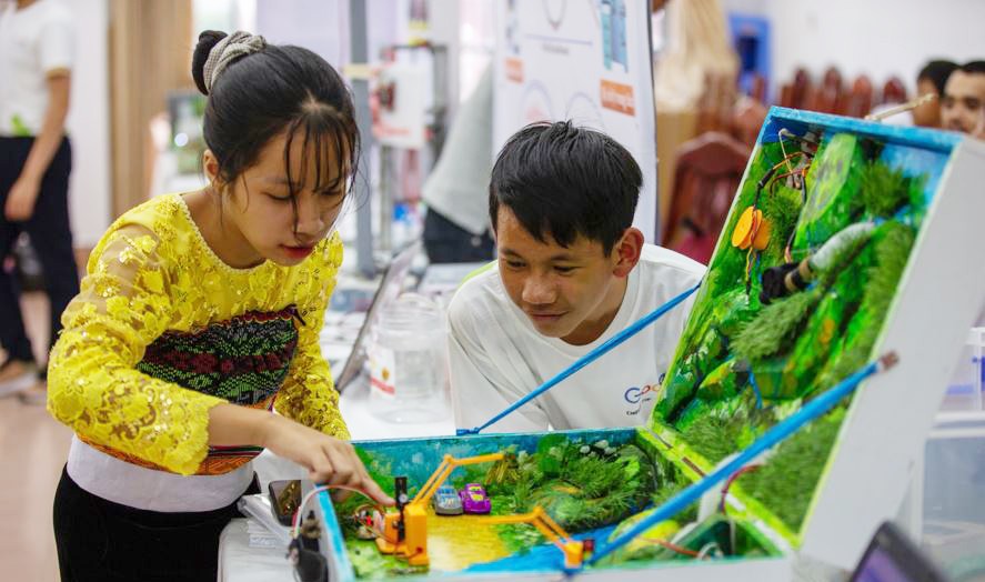 Hơn 300.000 trẻ em Việt Nam được học lập trình