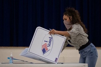Chính quyền hạt Dallas lần đầu phát hành phiếu bầu cử bằng tiếng Việt