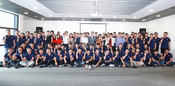 vingroup khoi dong chuong trinh dao tao ky su ai nam 2022