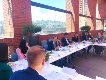 thuc day quan he hop tac song phuong oregon hoa ky viet nam