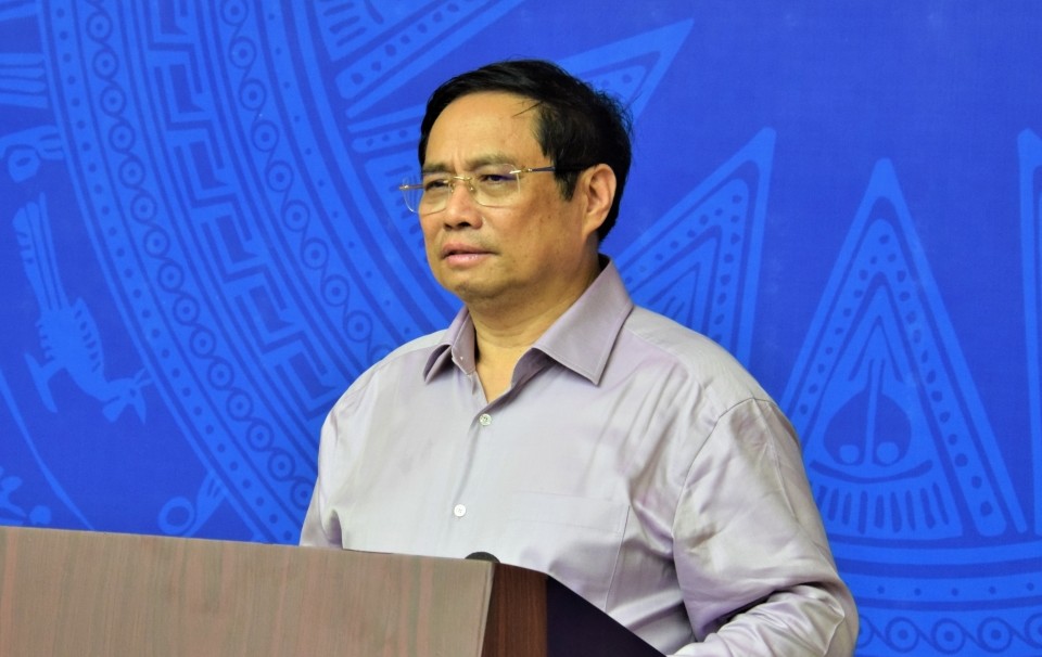 Thủ tướng: Không ai an toàn khi còn người mắc COVID-19