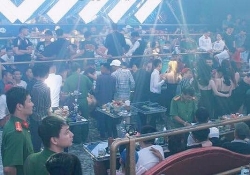 Gần 200 "nam thanh nữ tú" dương tính ma túy trong quán bar ở Đồng Nai