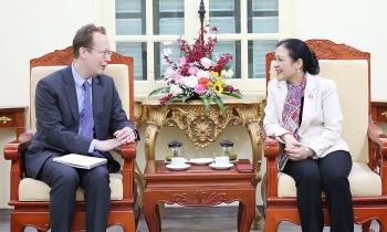pho dai su christopher klein mong muon gop phan thuc day moi quan he hop tac viet my