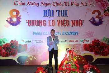 phu nu viet tang cuong tinh doan ket huu nghi tren dat lao