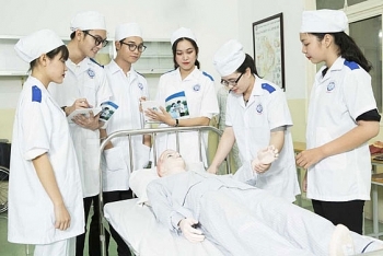 tuyen chon 200 ung vien viet nam sang duc lam dieu duong voi muc luong tren 30 trieu dongthang