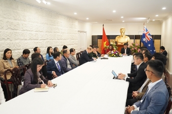 dai su quan viet nam tai australia de ra 3 nhiem vu ho tro cong dong nguoi viet