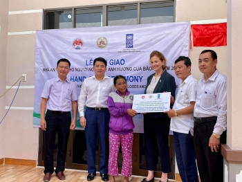 UNDP hỗ trợ xây mới, sửa chữa trên 3.000 căn nhà ứng phó thiên tai cho bà con các tỉnh miền Trung