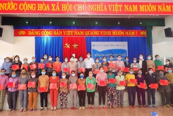 kfhi han quoc ho tro sinh ke cho 110 phu nu co hoan canh kho khan tinh quang nam