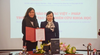usth tro thanh chi hoi cua hoi huu nghi va hop tac viet nam phap