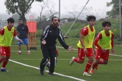 pvf tuyen sinh khoa 12 tim kiem tai nang bong da tre