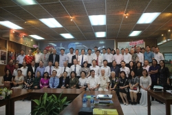 hoi lien lac voi nguoi viet nam o nuoc ngoai bo nhiem chuc vu cho nhieu nhan su