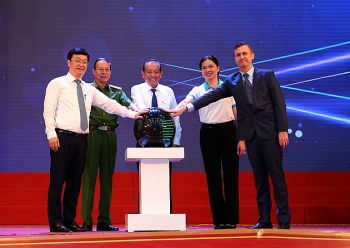 viet nam no luc xoa bo nan mua ban nguoi