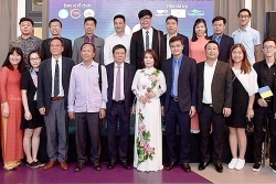 180 thanh nien sinh vien uu tu cua viet nam tai chau au khai mac hoi trai