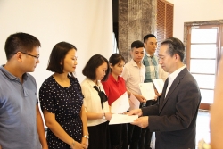 Đại sứ quán Trung Quốc trao học bổng cho 72 sinh viên của Việt Nam