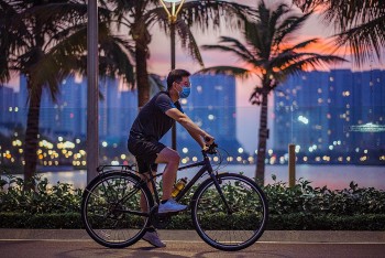 trai nghiem cuoc song do thi bien mien phi toi 3 thang tai quan ocean trung tam phia dong ha noi