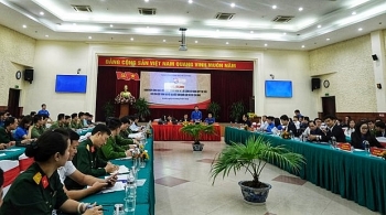 gop y van kien dai hoi dang xiii phat huy dan chu trach nhiem suc sang tao cua toan dan