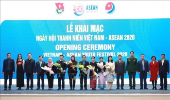 khai mac ngay hoi thanh nien viet nam asean 2020