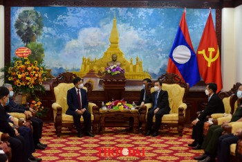 VUFO, Hội Hữu nghị Việt – Lào chúc mừng Tết cổ truyền Bunpimay 2022 của Lào