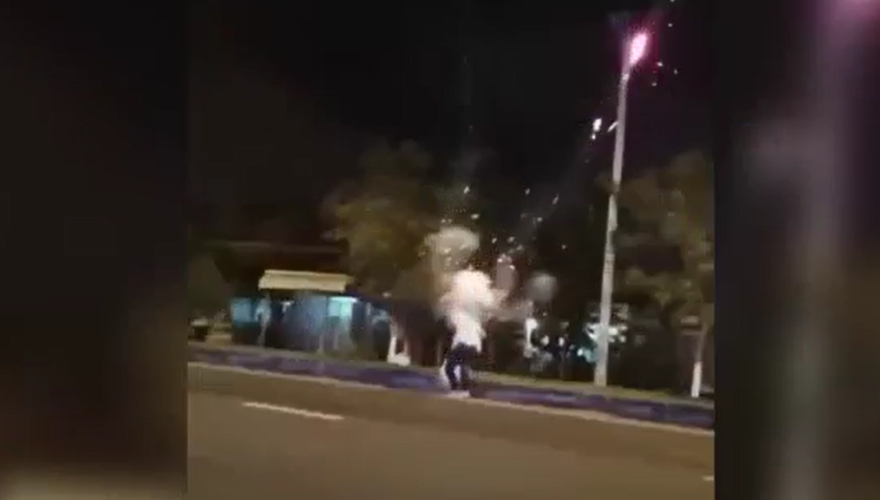 video vua dot phao hoa vua livestream thanh nien bi canh sat 113 ruoc ve tan don