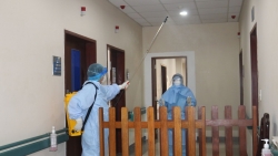 hue da nang nhieu nguoi tiep xuc voi benh nhan covid 19 co xet nghiem am tinh