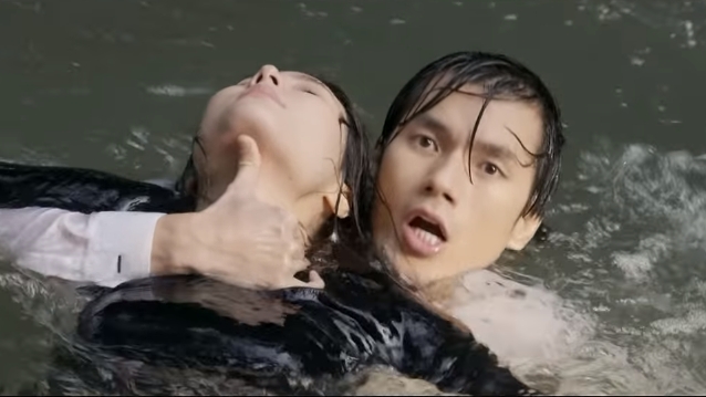 tinh yeu va tham vong tap 1 cuu linh duoi nuoc minh de nguoi yeu bi bat coc
