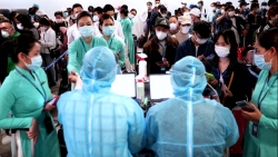 dung van chuyen hanh khach den san bay tan son nhat tu ngay 253