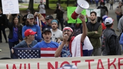 Hàng nghìn người Mỹ biểu tình chống phong tỏa vì COVID-19